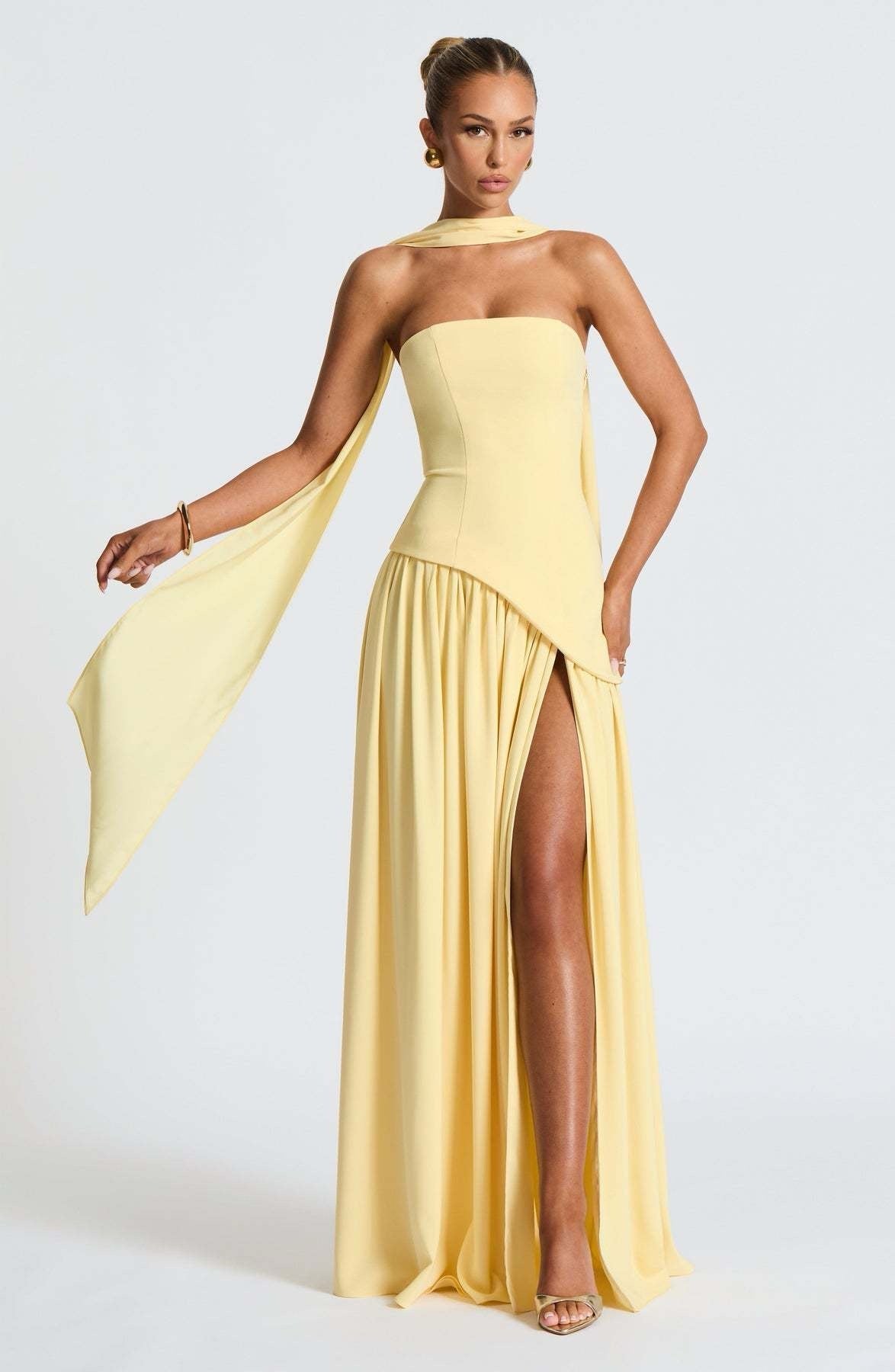 Tiana Velicius Maxi Kleid