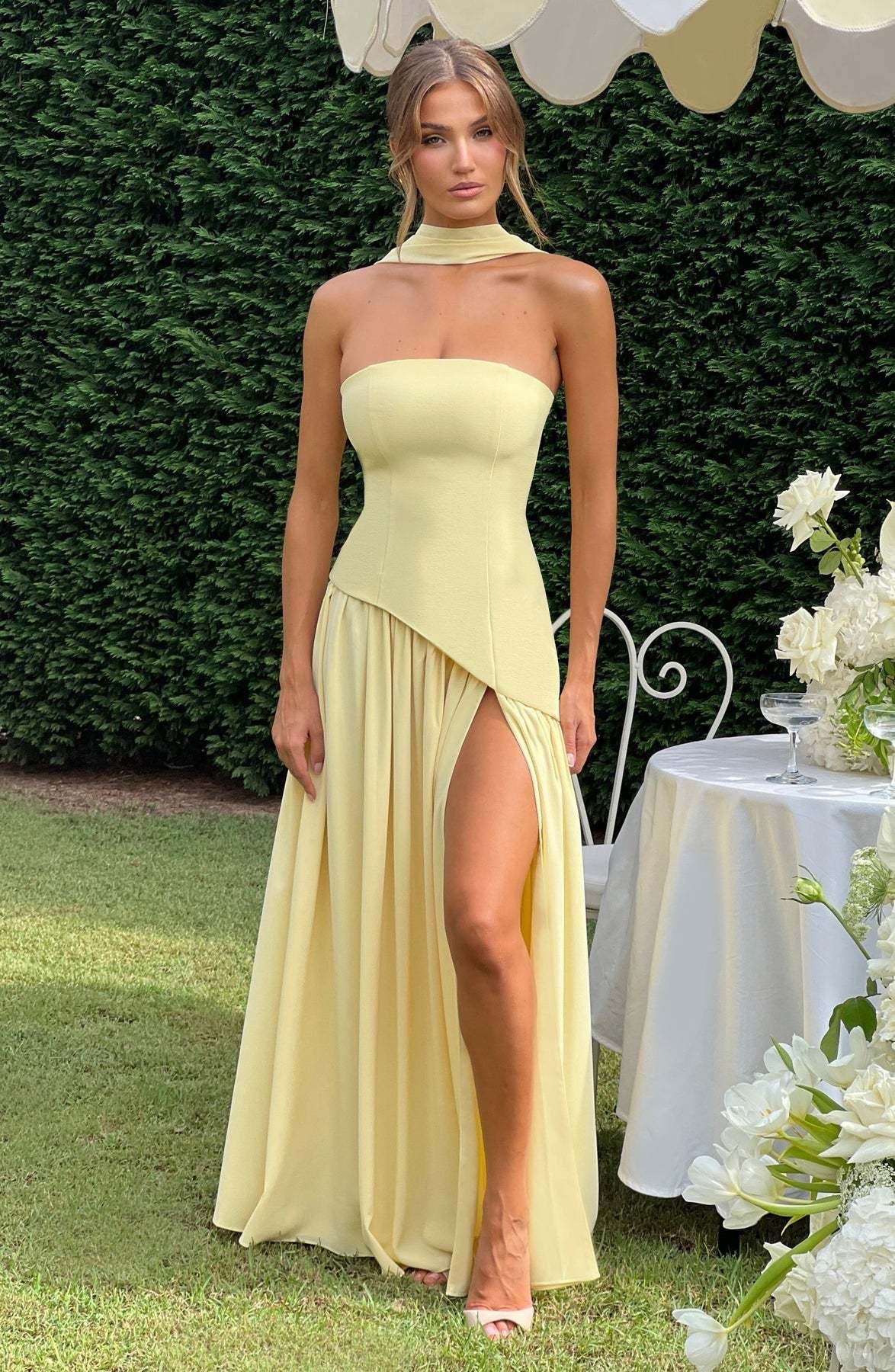 Tiana Velicius Maxi Kleid