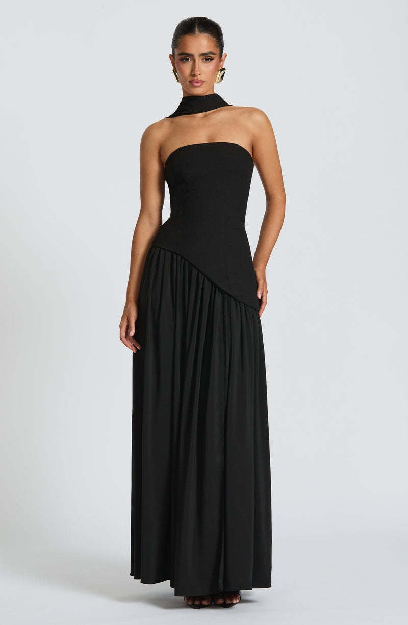 Tiana Velicius Maxi Kleid